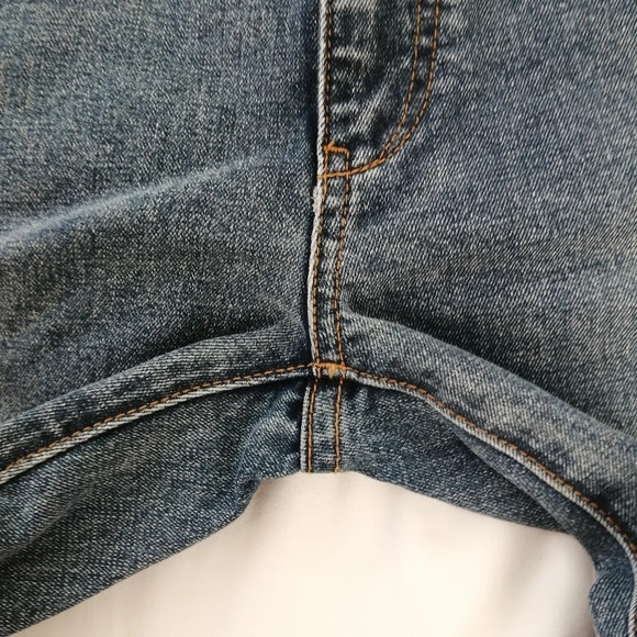 Anthropologie Pilcro Slim Boyfriend Jeans with Patchwork Satin Hems Boho 25 - Picture 10 of 16